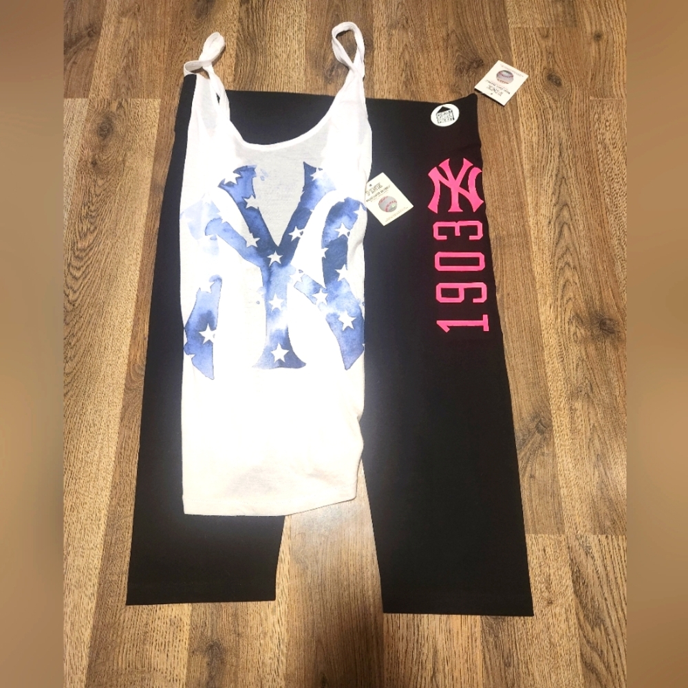 New York Yankees Victoria Secret Pink Set!